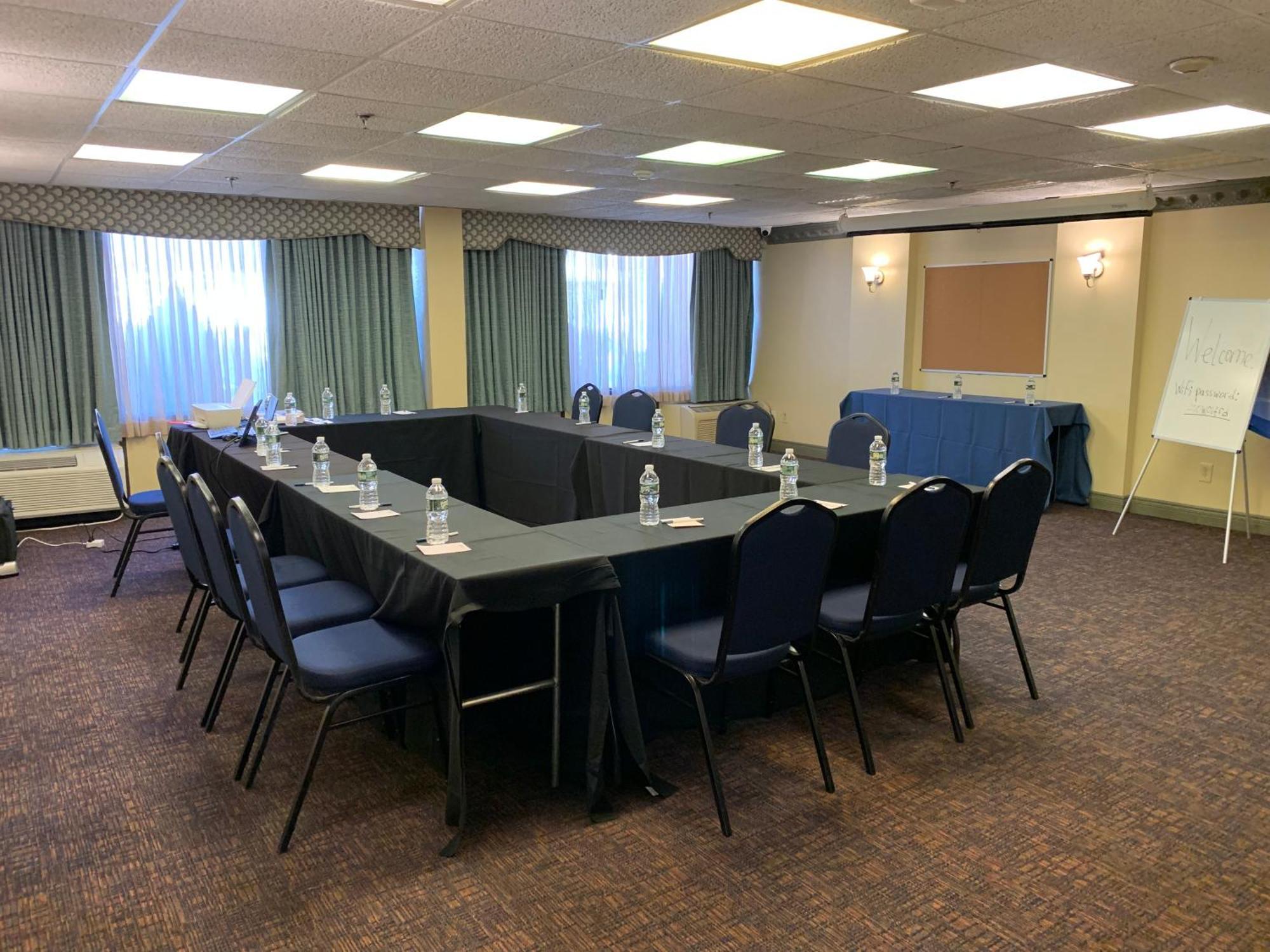 Albany Airport Inn Ngoại thất bức ảnh